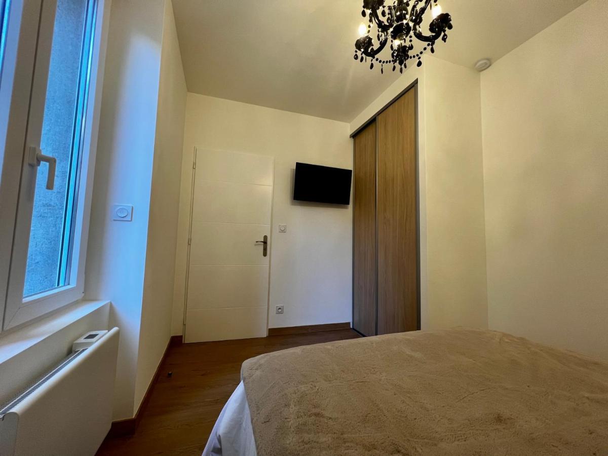 Appartement Cosy Centre Ville Roanne Exterior photo